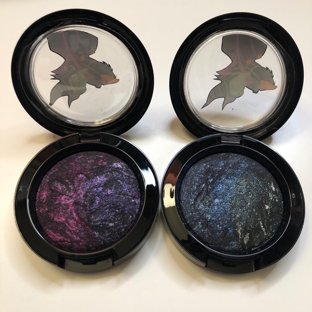 2 Mac Villian Maleficent Mineralize eye shadow